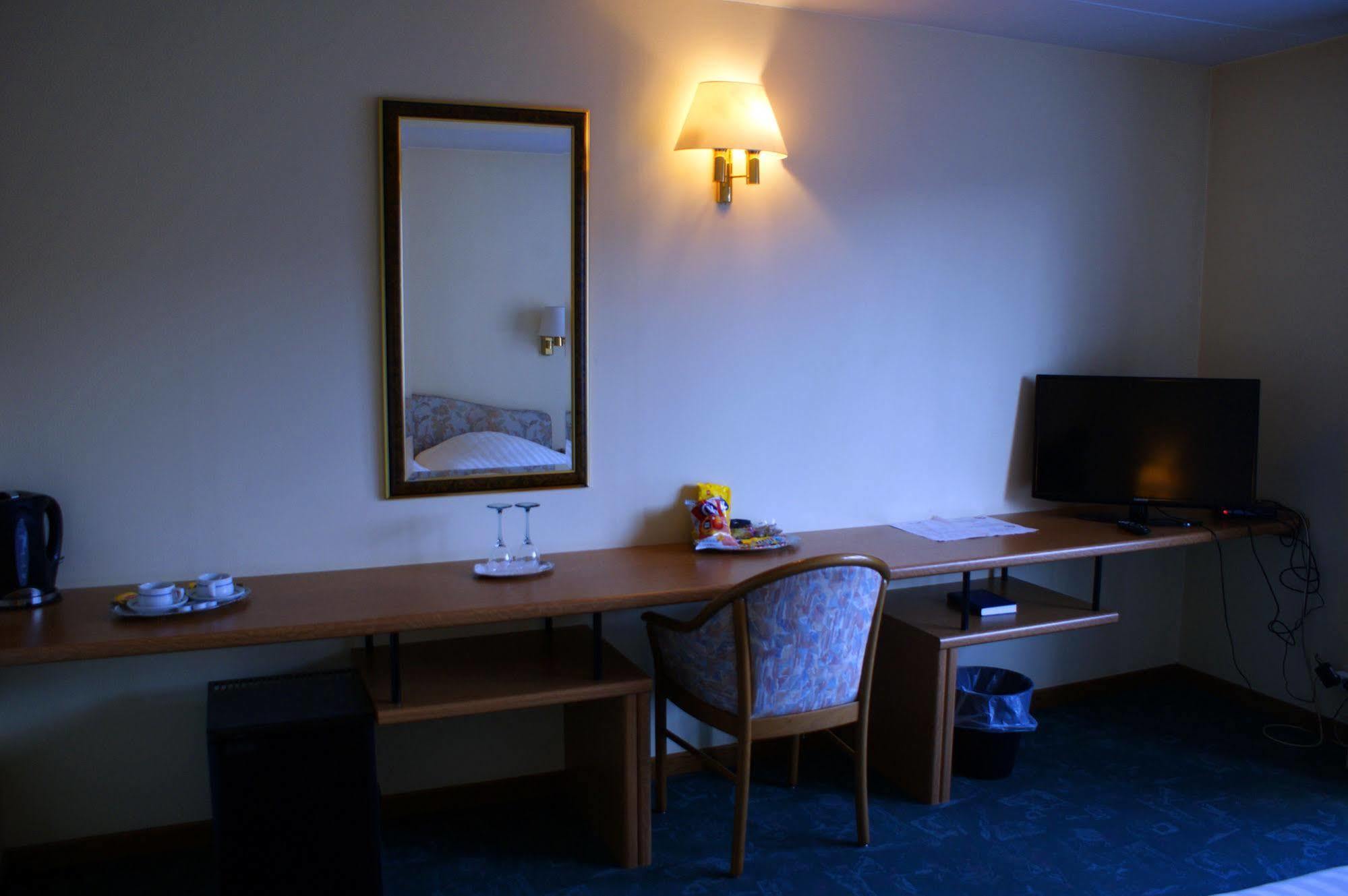 La Des Roses Hotel